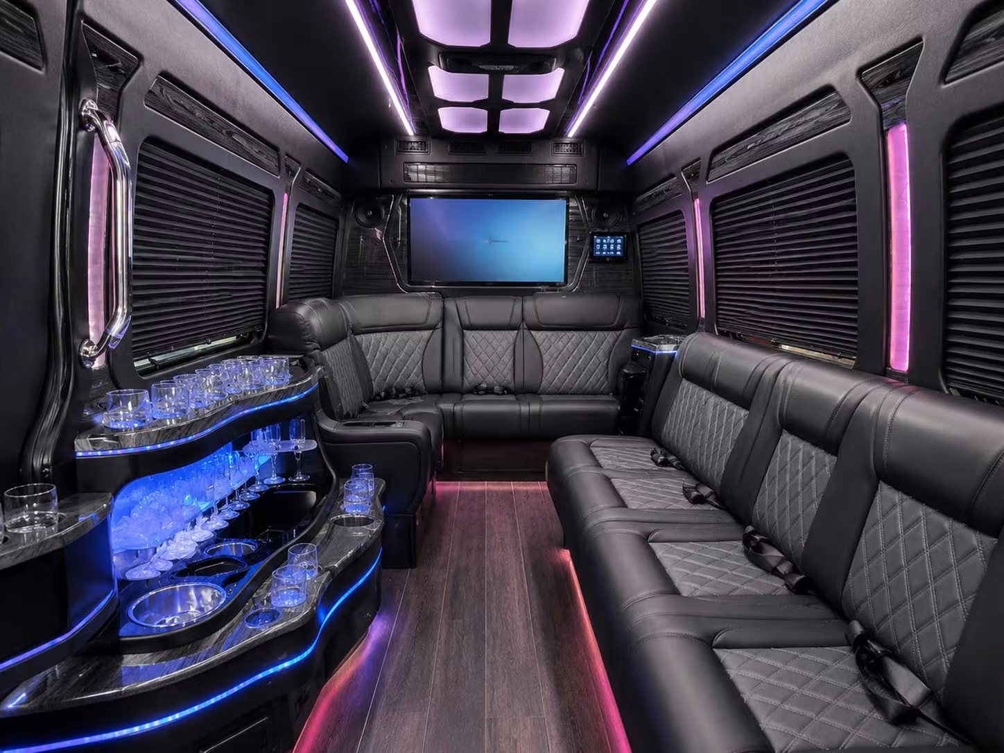 bachelorette party birthday night out bus rentals in st louis