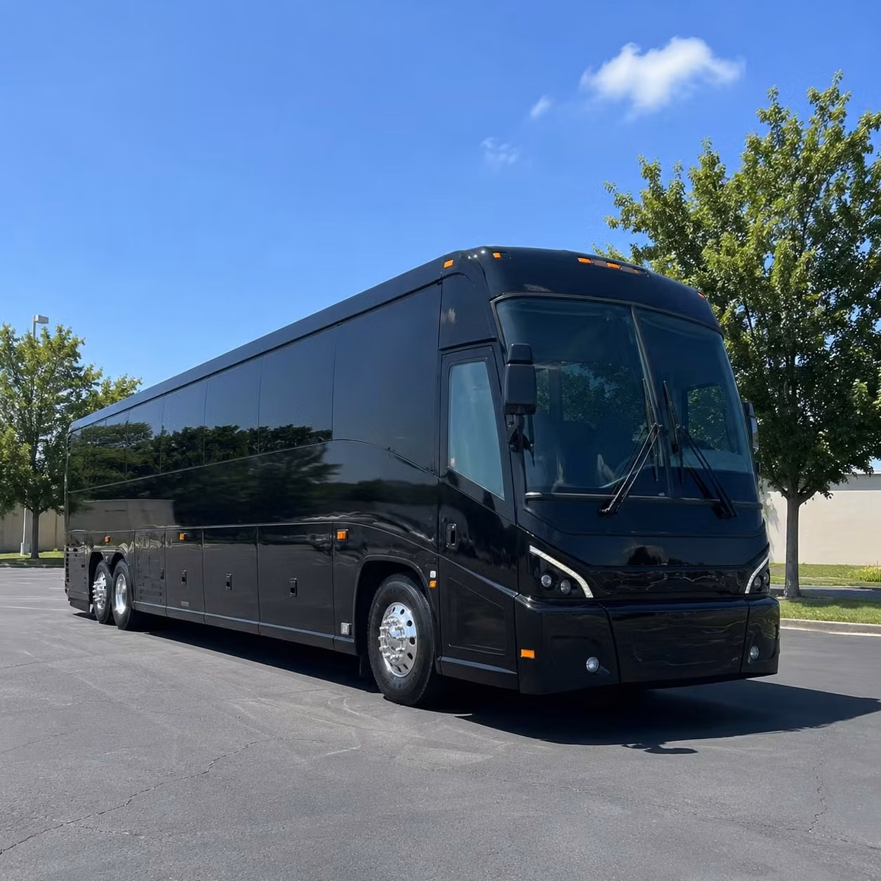 construction site and industrial workforce shuttles across the st louis metro