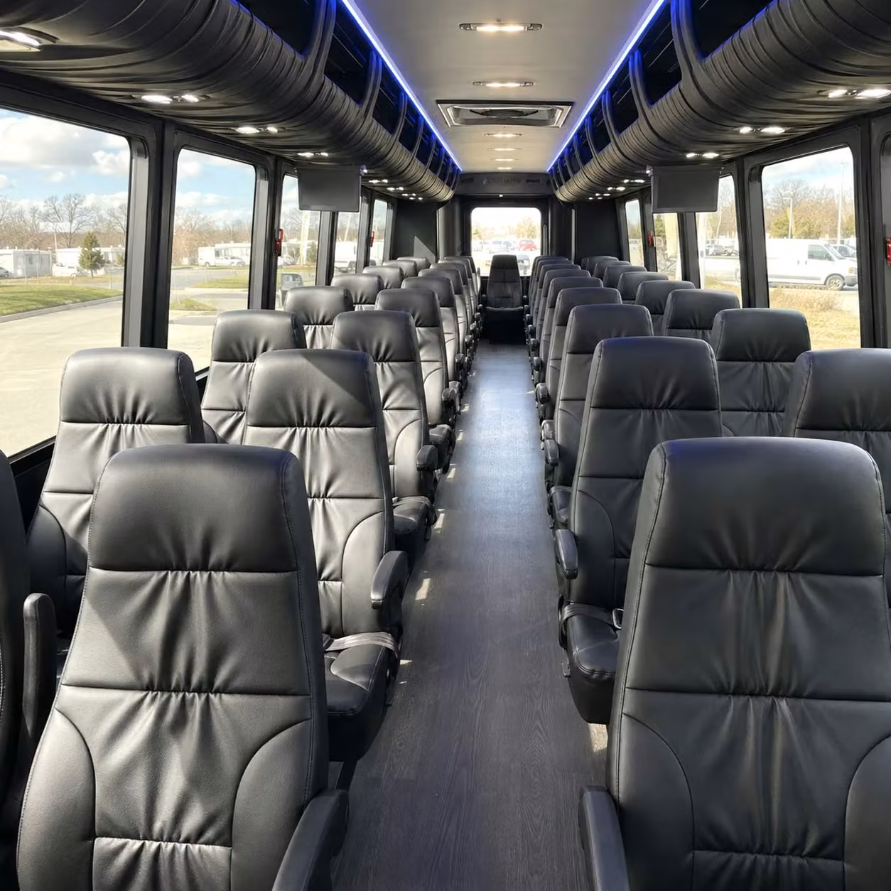 minibus rentals for smaller st louis prom groups who want privacy and style