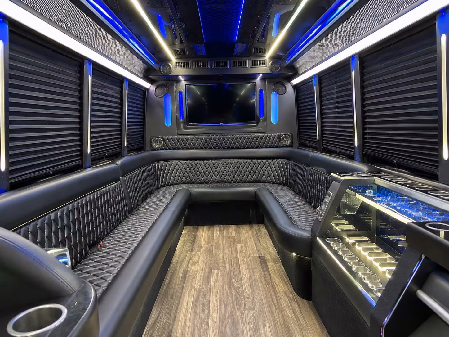 st louis prom party buses that keep the celebration rolling all night long